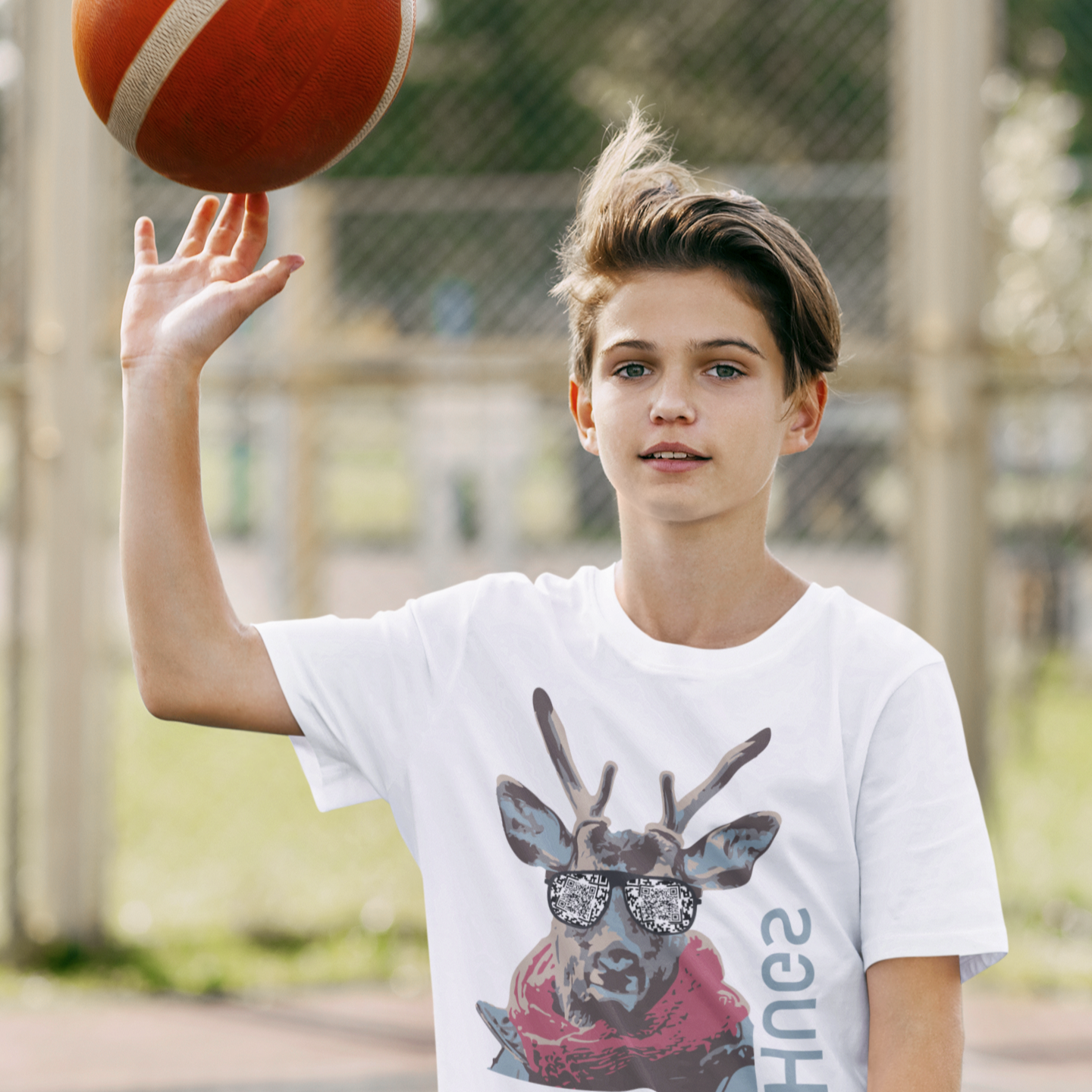 HUGS_T-Shirt_Kids_Basketball